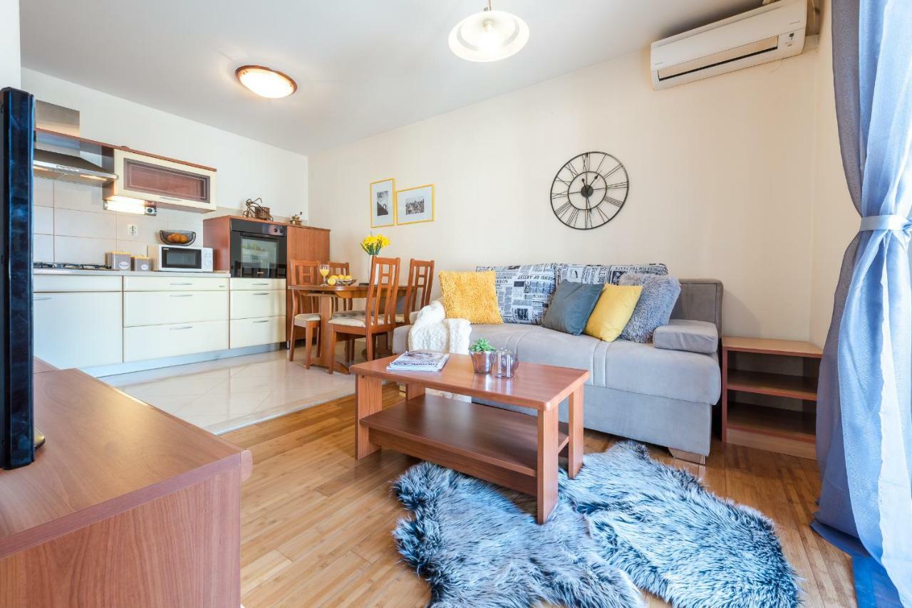 Summer Life Apartment Слано Екстер'єр фото