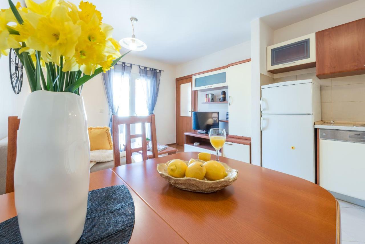 Summer Life Apartment Слано Екстер'єр фото