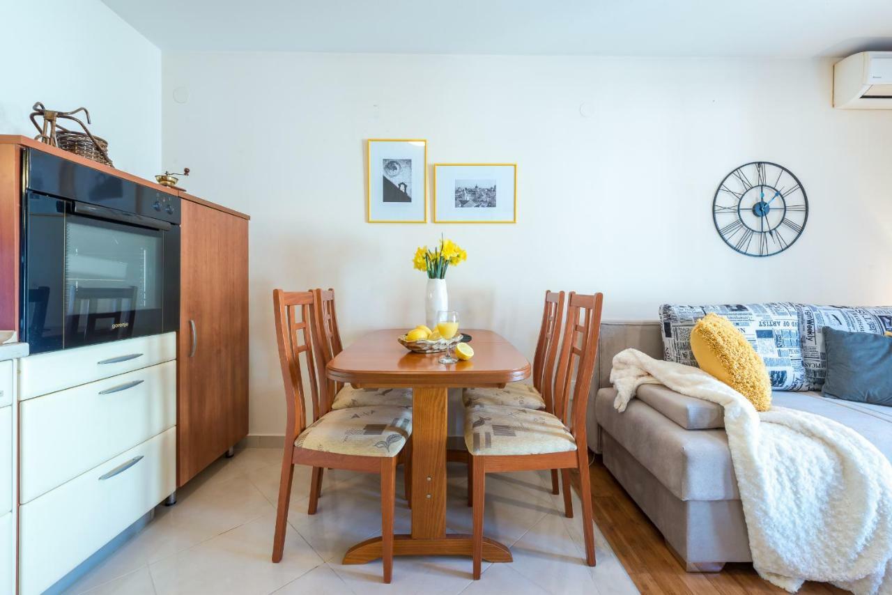 Summer Life Apartment Слано Екстер'єр фото